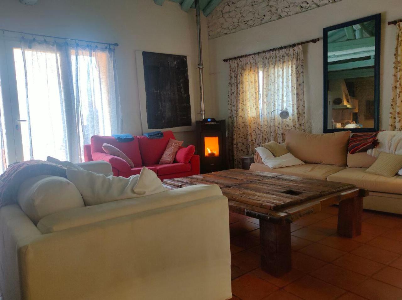 Casa Rural El Horno De La Aldegueela トレカバジェロス エクステリア 写真